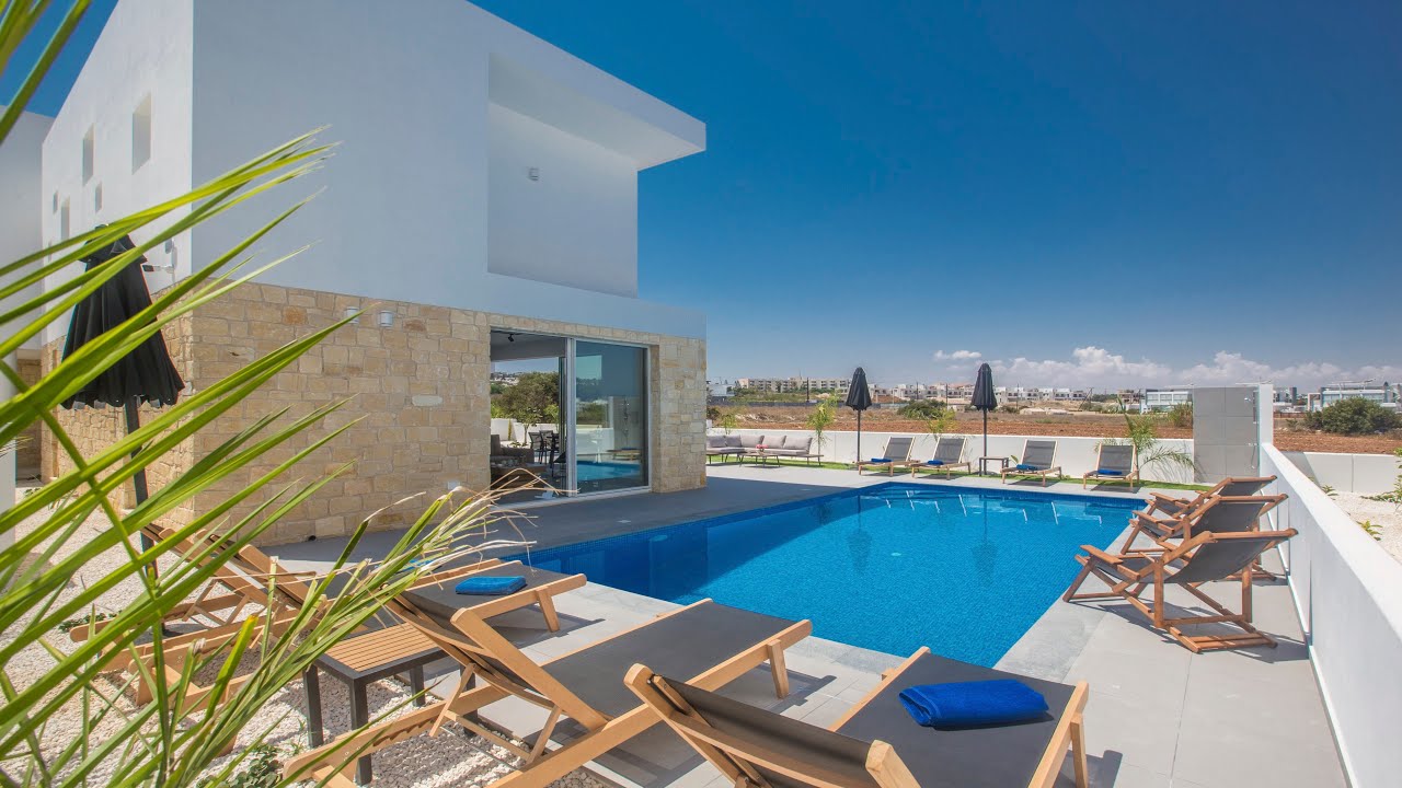 Cyprus In The Sun Holidays 3 Vie Bleu Villas Protaras