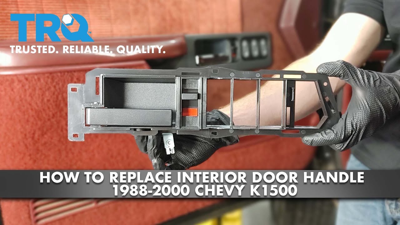 Как заменить внутреннюю ручку двери на Chevrolet K1500 1988-2000 годов