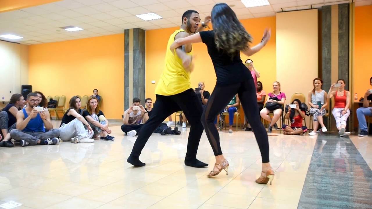 WILLIAM & PALOMA zouk demo after class BACHATURO 2016