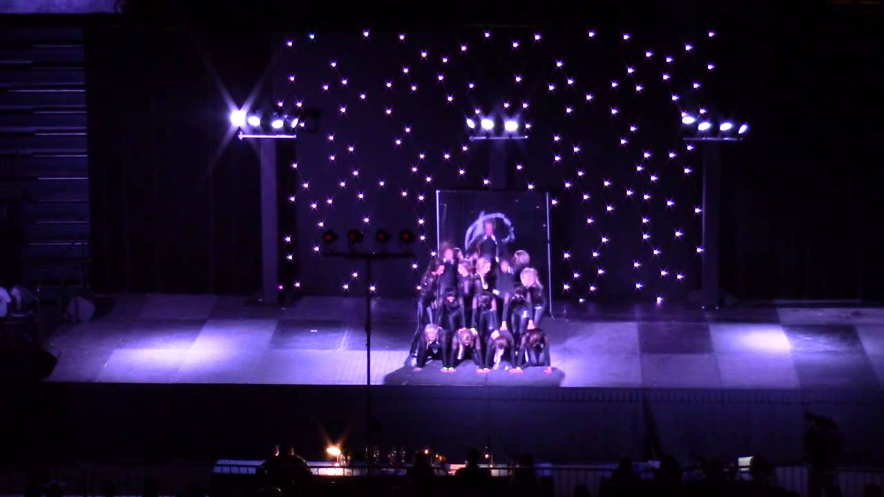 Sigma Kappa (2nd Place Sorority): Step Show 2015