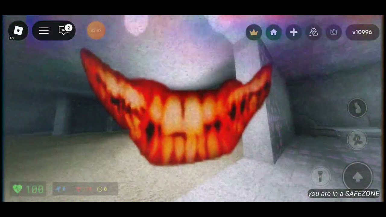 Nextbots ultimate: run away from glimpse in nu_poolrooms