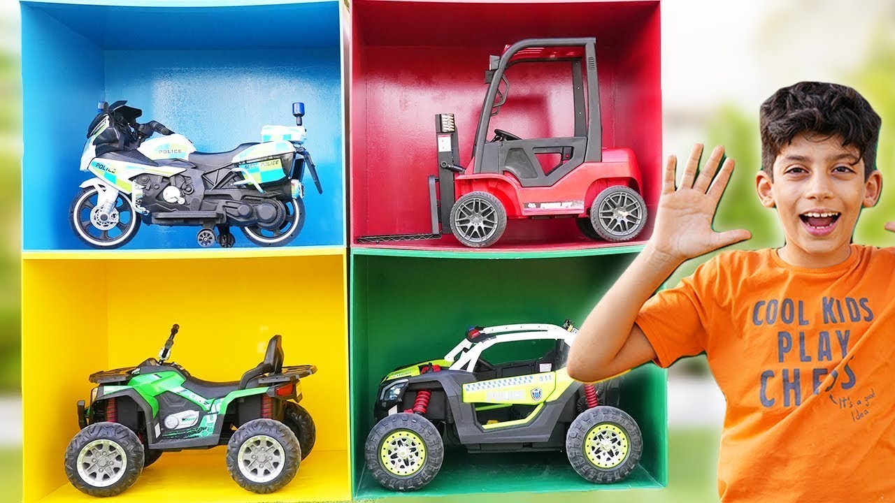 Jason traži obojene automobile!