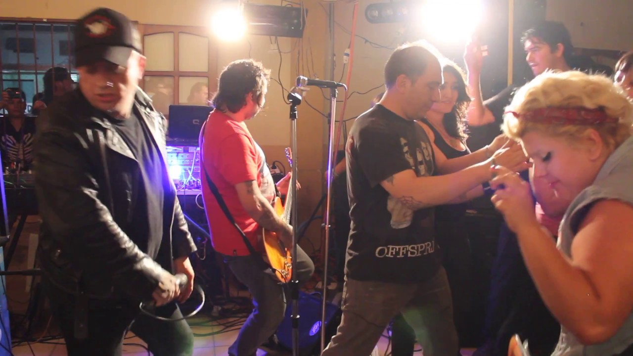 Mal Momento (Vivo La Rioja 30/03/2013)