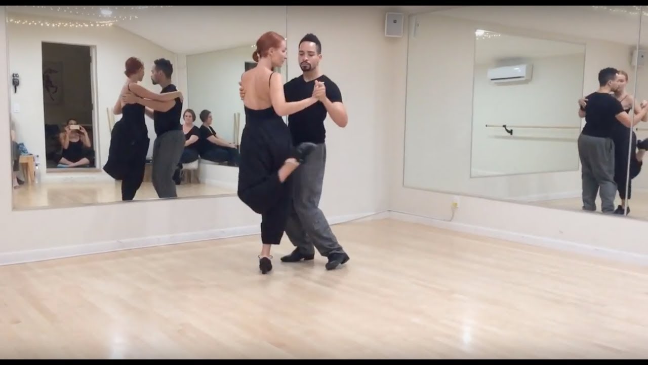 Tango 304: The Boleo