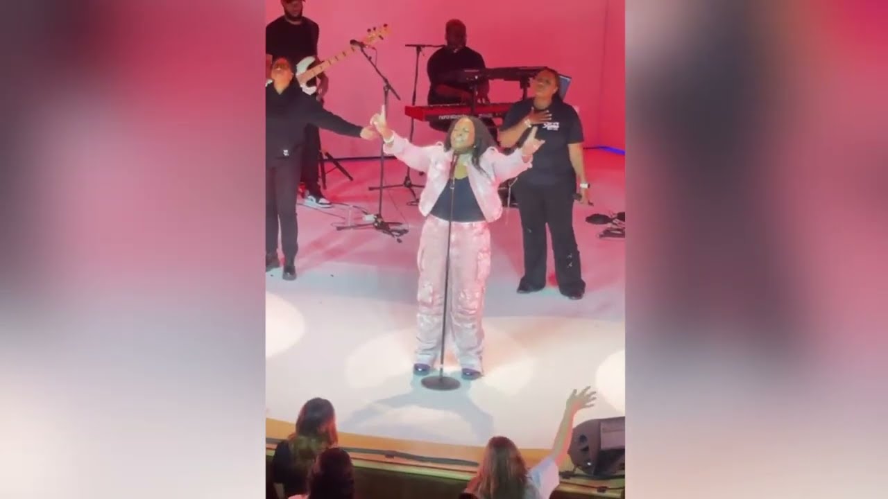 ❤️ Tasha Cobbs & Tamela Mann Ministering In Worship | It's Time Tour