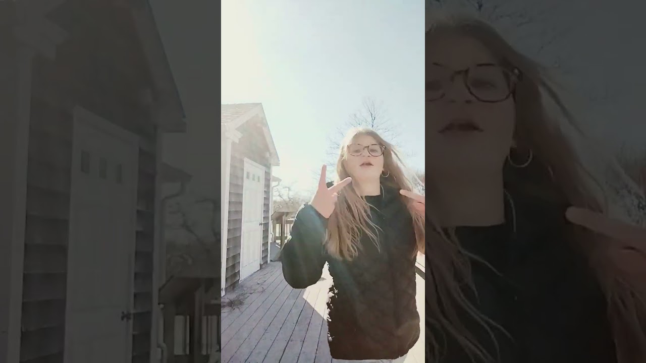 Lol my little brother's trying to take the spotlight from me and I'm just trying to film the video 😂