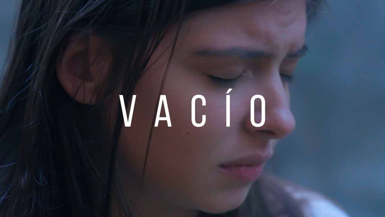 Daniela Aedo - Vac&iacute;o ❤️&zwj;🩹 (Video Oficial)