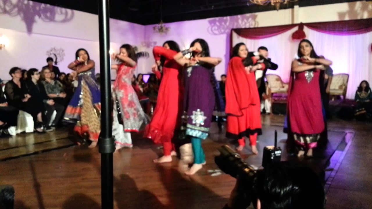 Guy's Side Engagement Dance