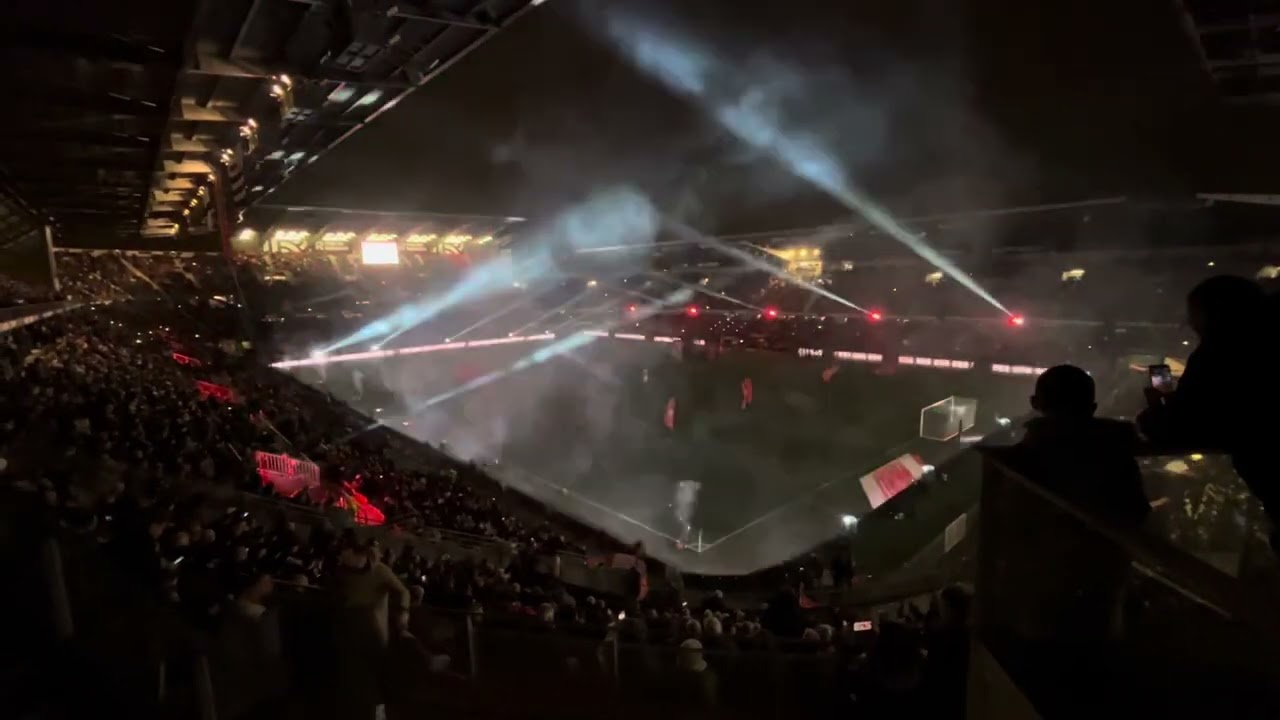 Entrée les joueurs , Stade Rennais/ Reims, 21/02/2025, Roazhon Park