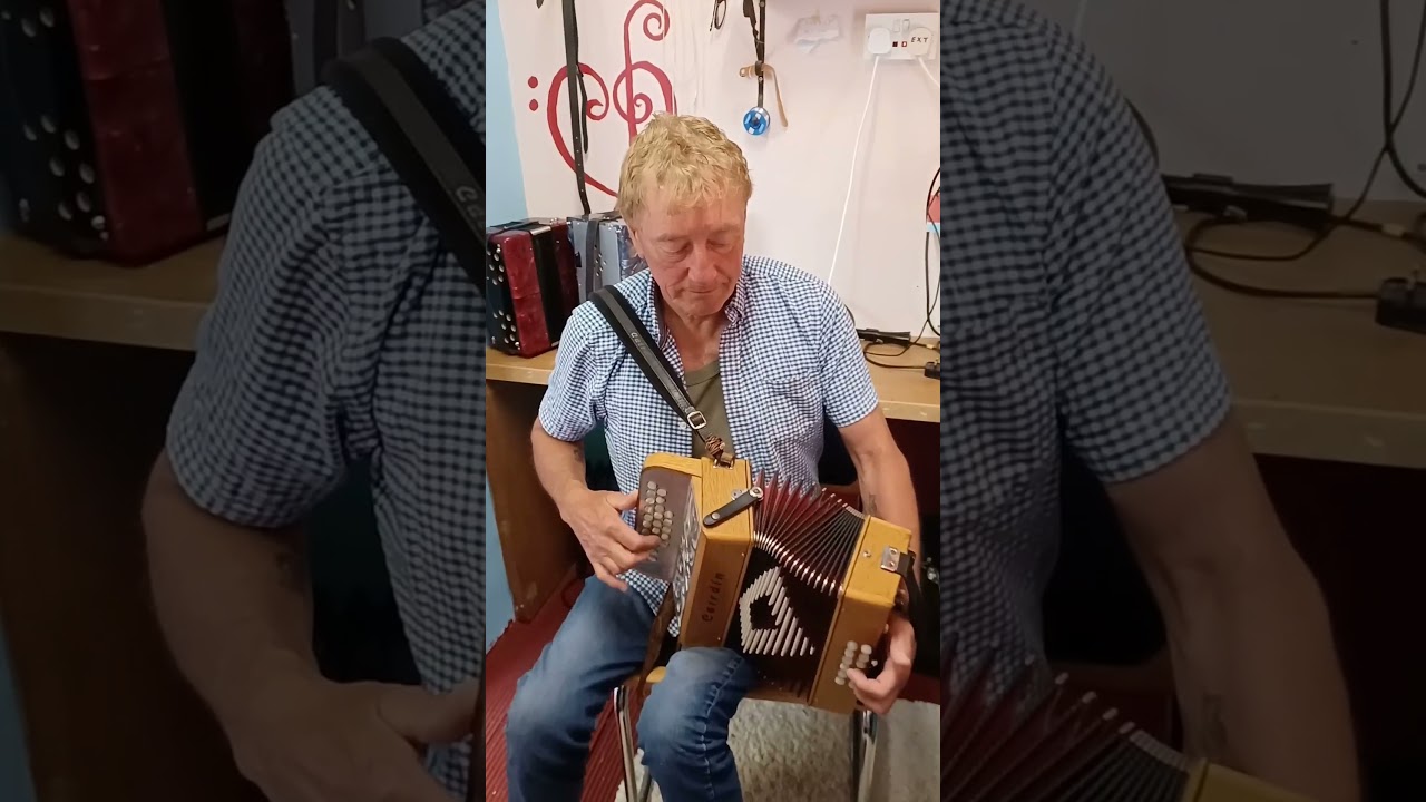 Reel Set: The Chicago & The Congress - Irish traditional reels on button accordion