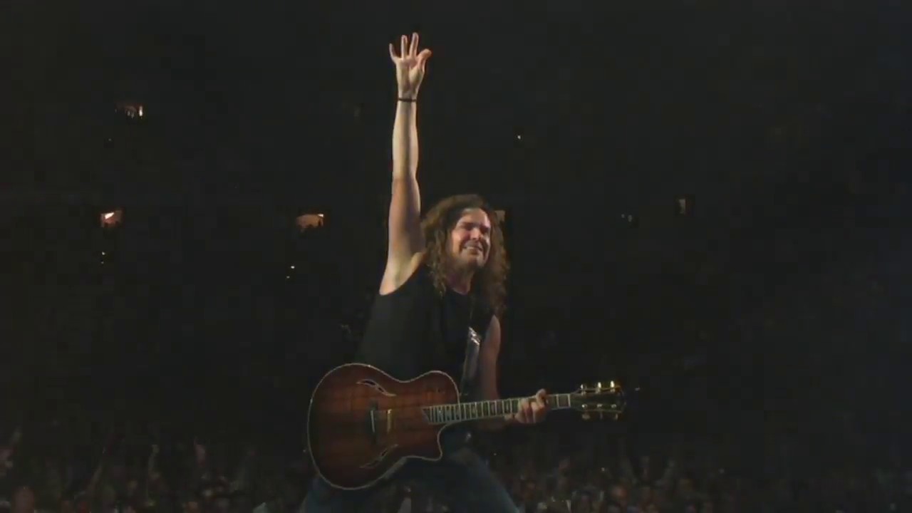 Man&aacute; - Rayando El Sol (En Vivo)