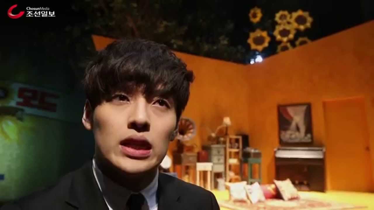 [인터뷰] 요즘 대세 강하늘  ‘내가 연극을 하는 이유’ / 조선일보