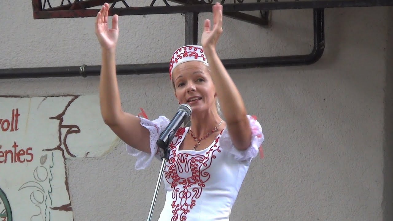 Pár perc Magyar Rózsával