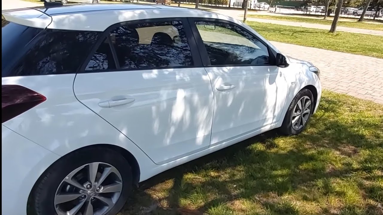 Hyundai i20 1.4 crdi 90 bg. Style Pan | Detaylı inceleme ve test sürüşü.