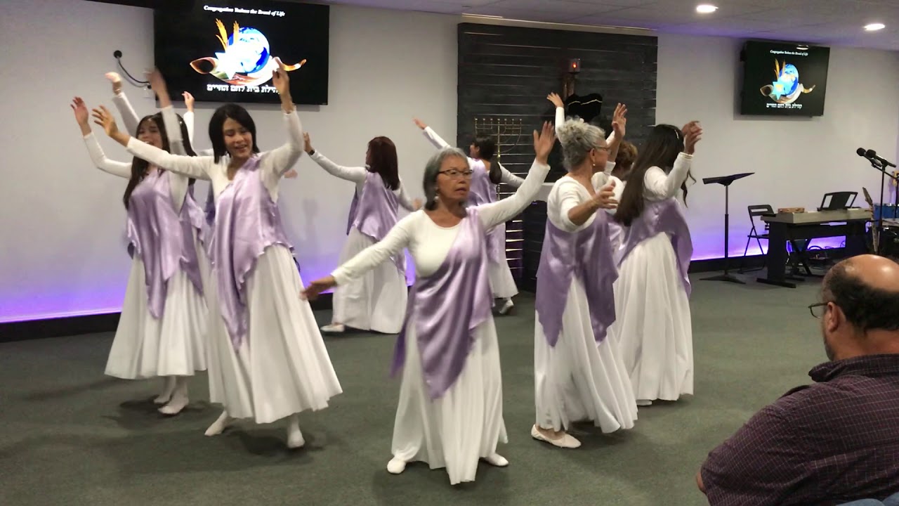 Women&rsquo;s Dance 2  Ashuv Elecha