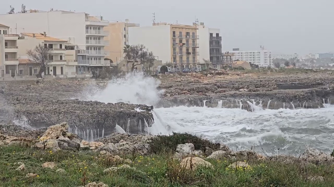 Temporal marítimo en S'illot 