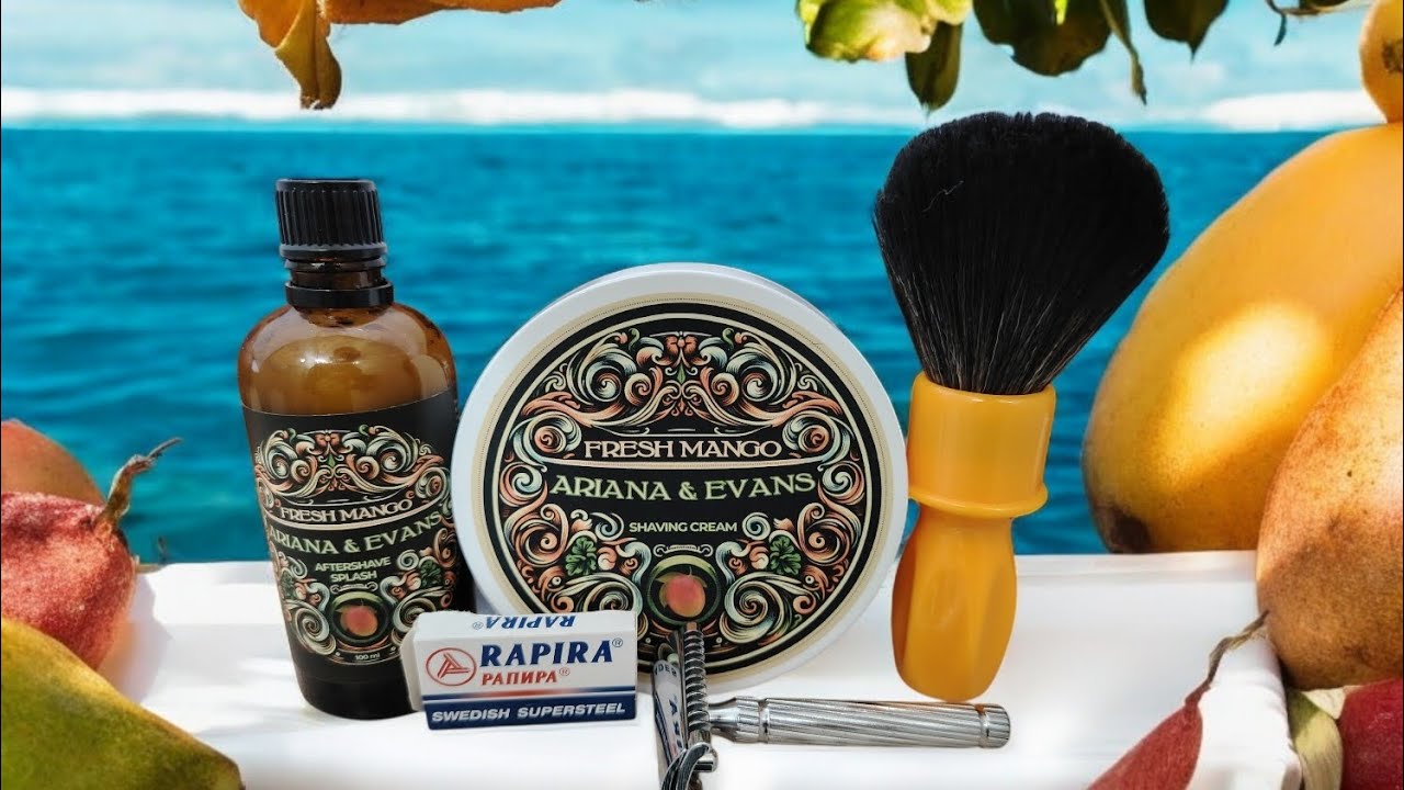 Ariana Evans Fresh Mango con Fatip lo storto open comb, con il pennello Razorock 400 
