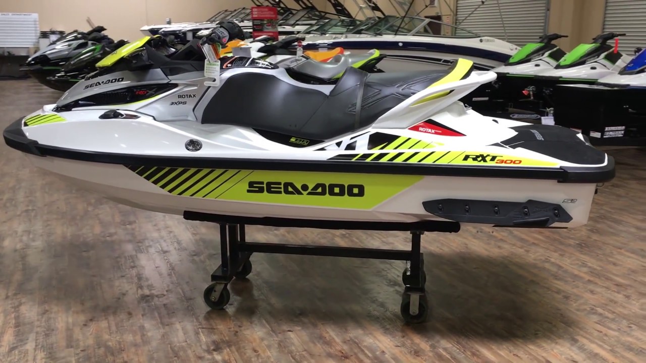 2017 SEA-DOO RXT-X 300