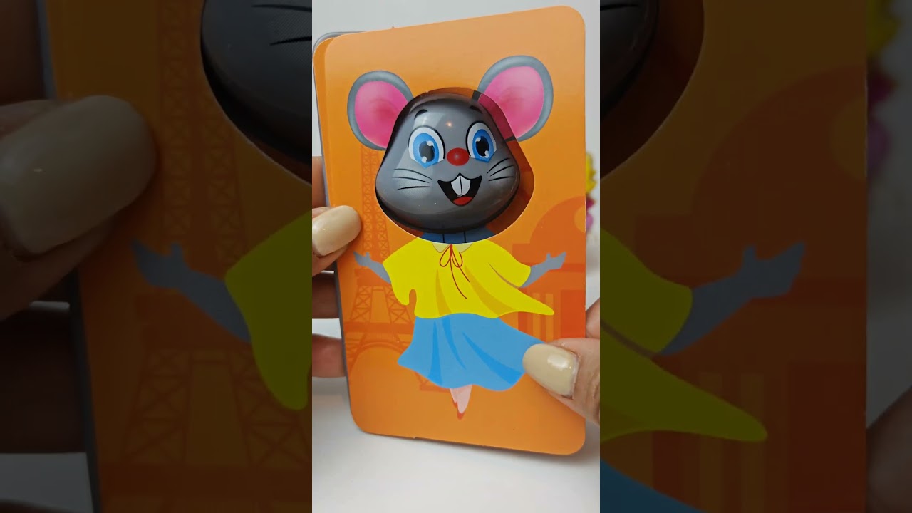 mouse changing outfit 