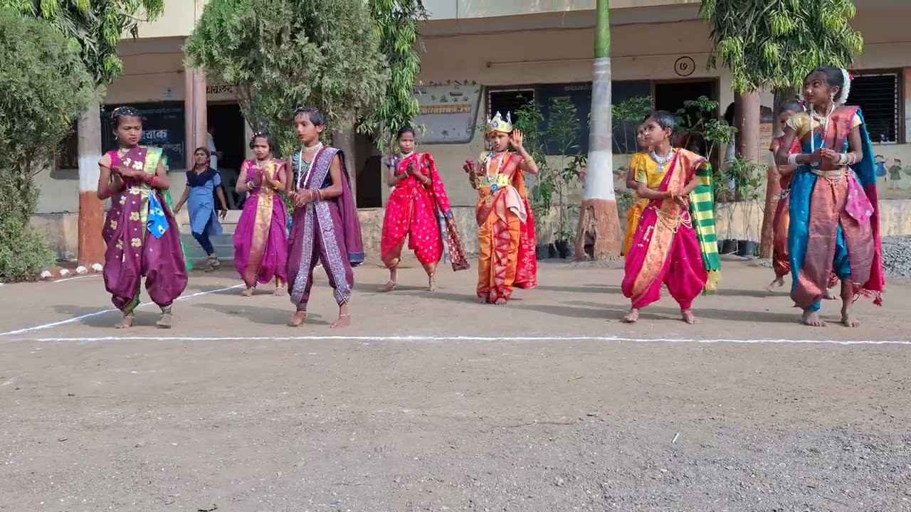 बाई मी कशी न दिसते कशी (सांस्कृतिक कार्यक्रम) 