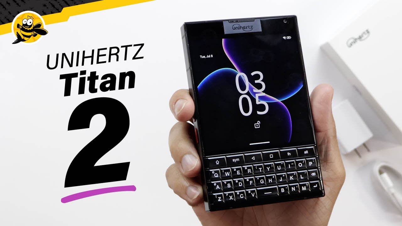 Physical Keyboards Are Back in 2025?? - Unihertz Titan 2