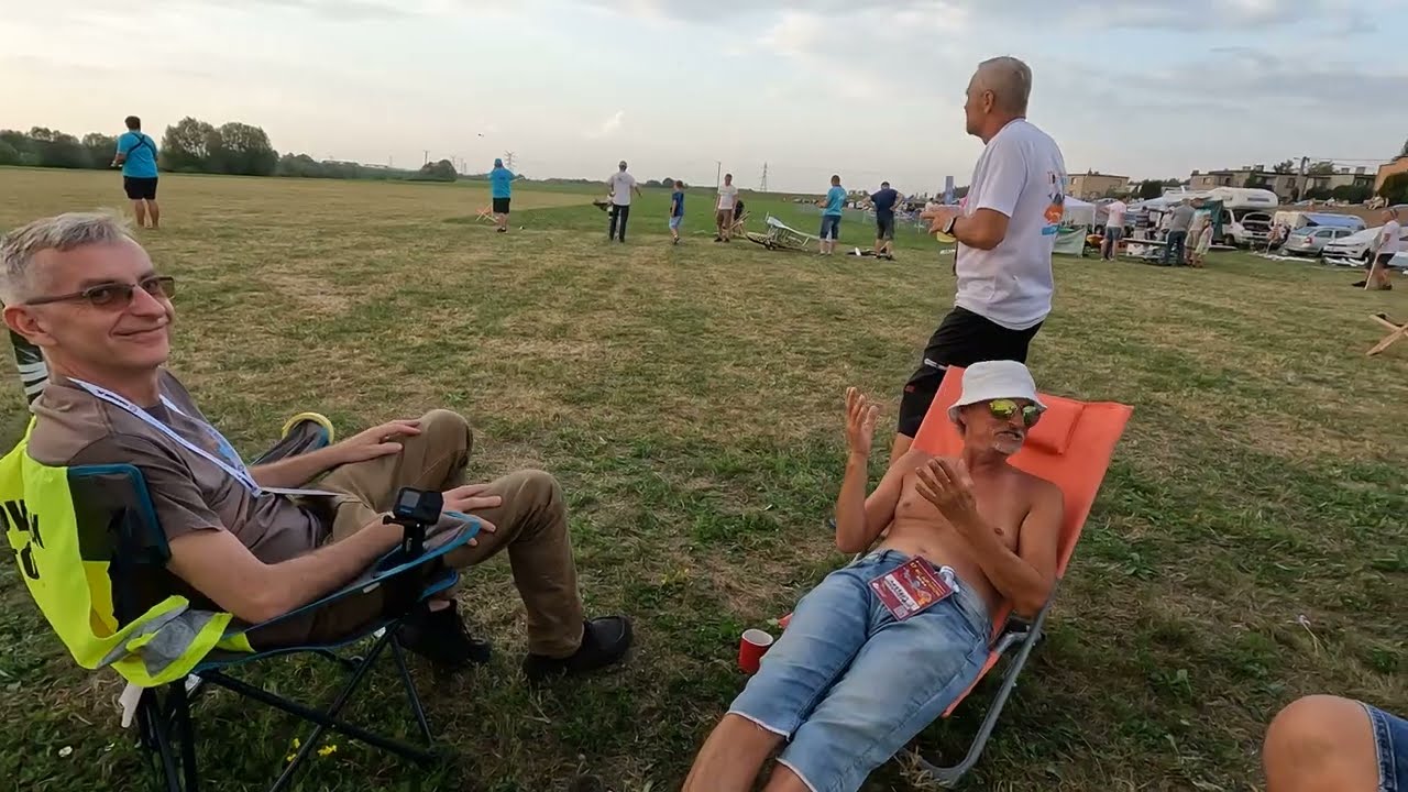 17 RC AIRSHOW RACIB&Oacute;RZ oczami żony modelarza (sobota wiecz&oacute;r )