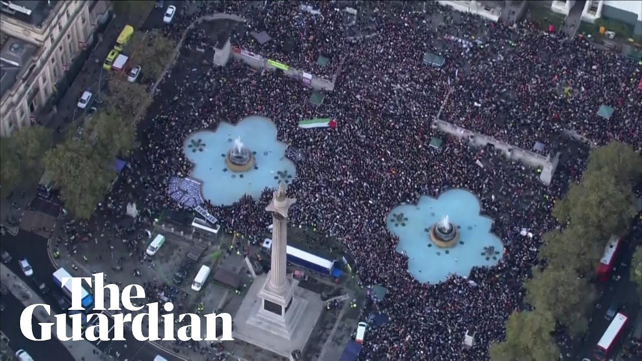 Pro-Palestine protest: thousands rally in London's Trafalgar Square