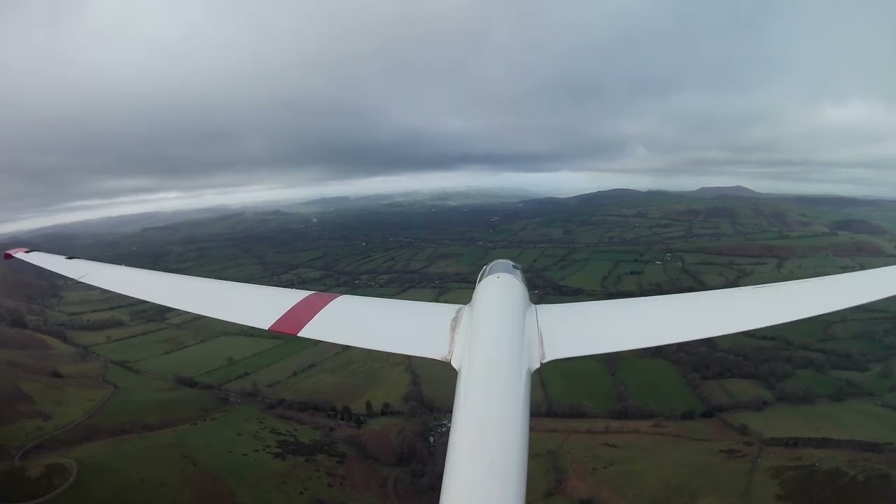 pole cottage ask 21 5m rc glider: crash on landing!