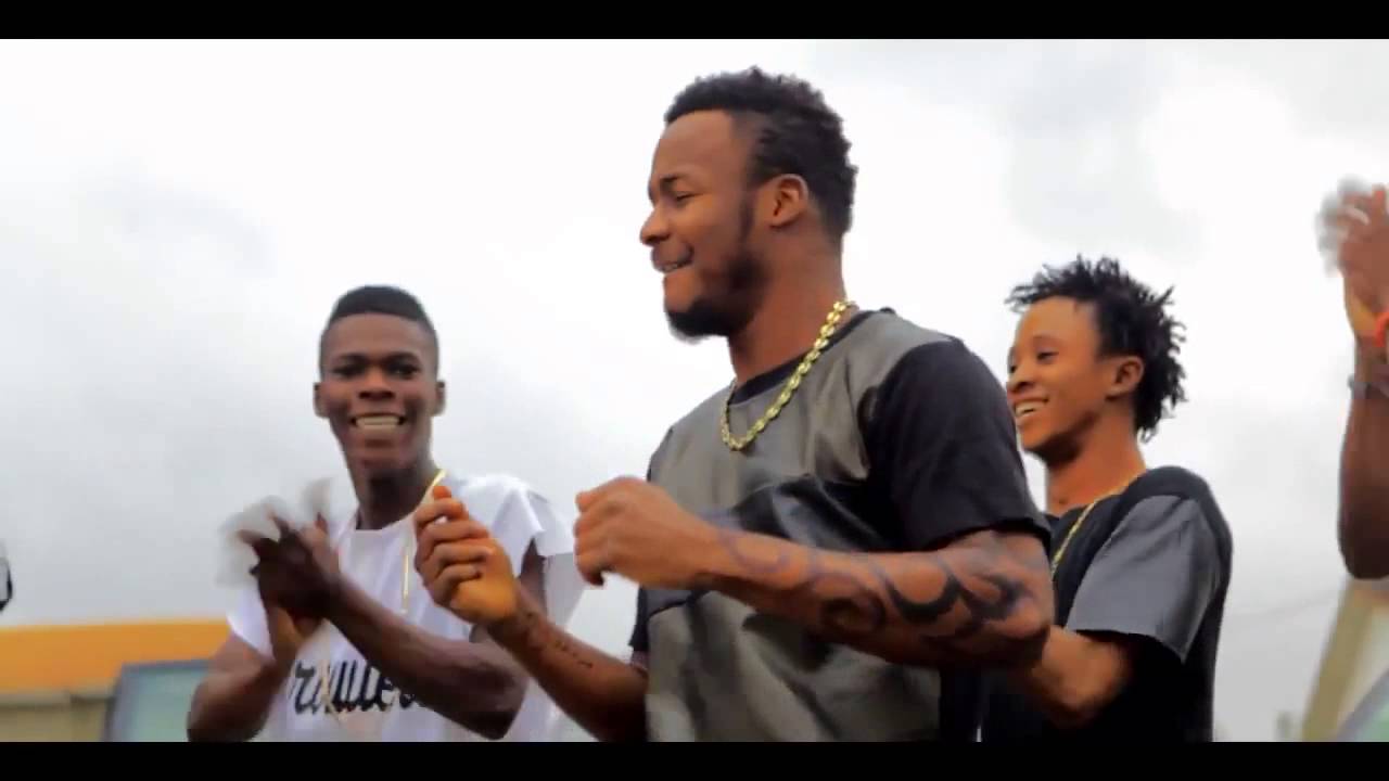 Pacome chocoto feat Kedjevara et Arafat Dj  - Attaquer tomber