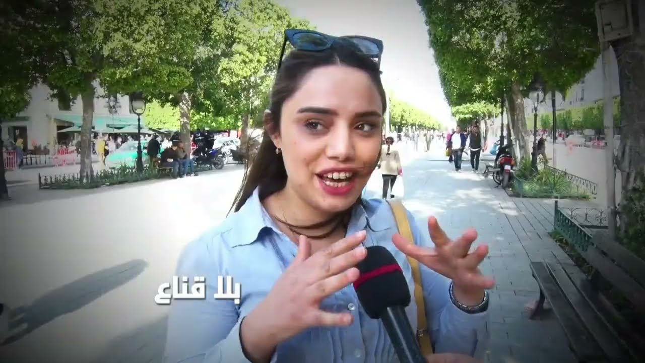 bila kinaa | بزنسها طفل قدام الكاميرا : مخيب جلغتك..ما ناخذو كان أغنج طولو طولين وشرشارة متاع فلوس