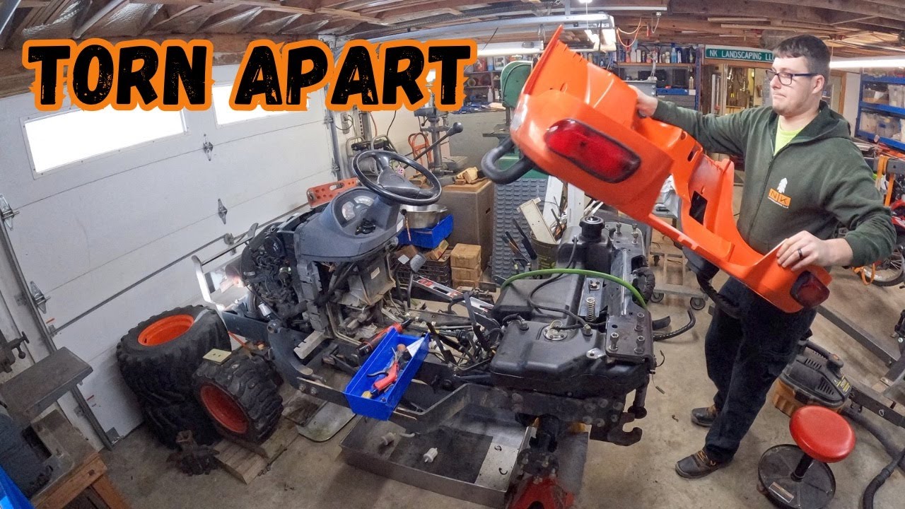 Backhoe Down! Kubota BX24 Transmission Input Shaft Leak Repair