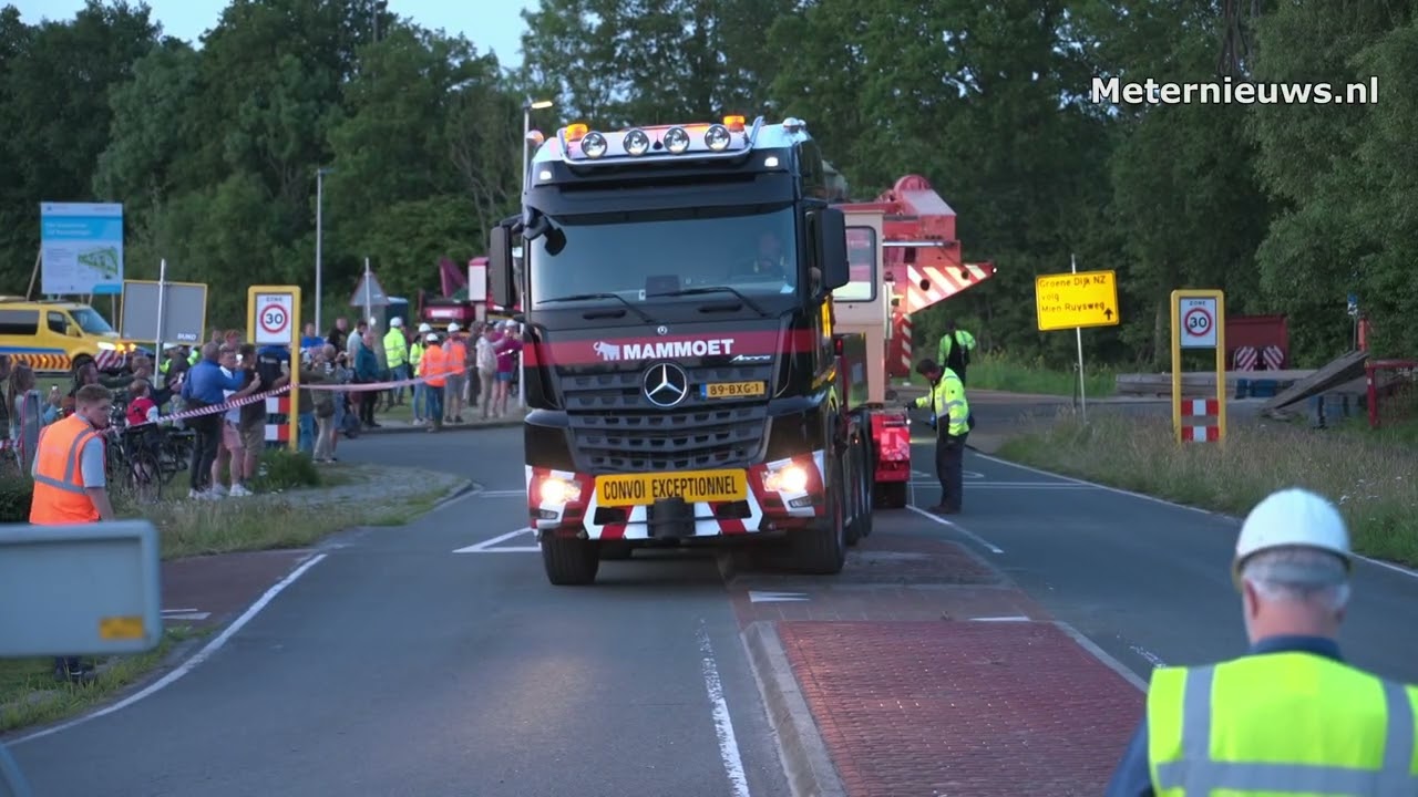 Transformator met zwaarte transport naar Tennet in Assen