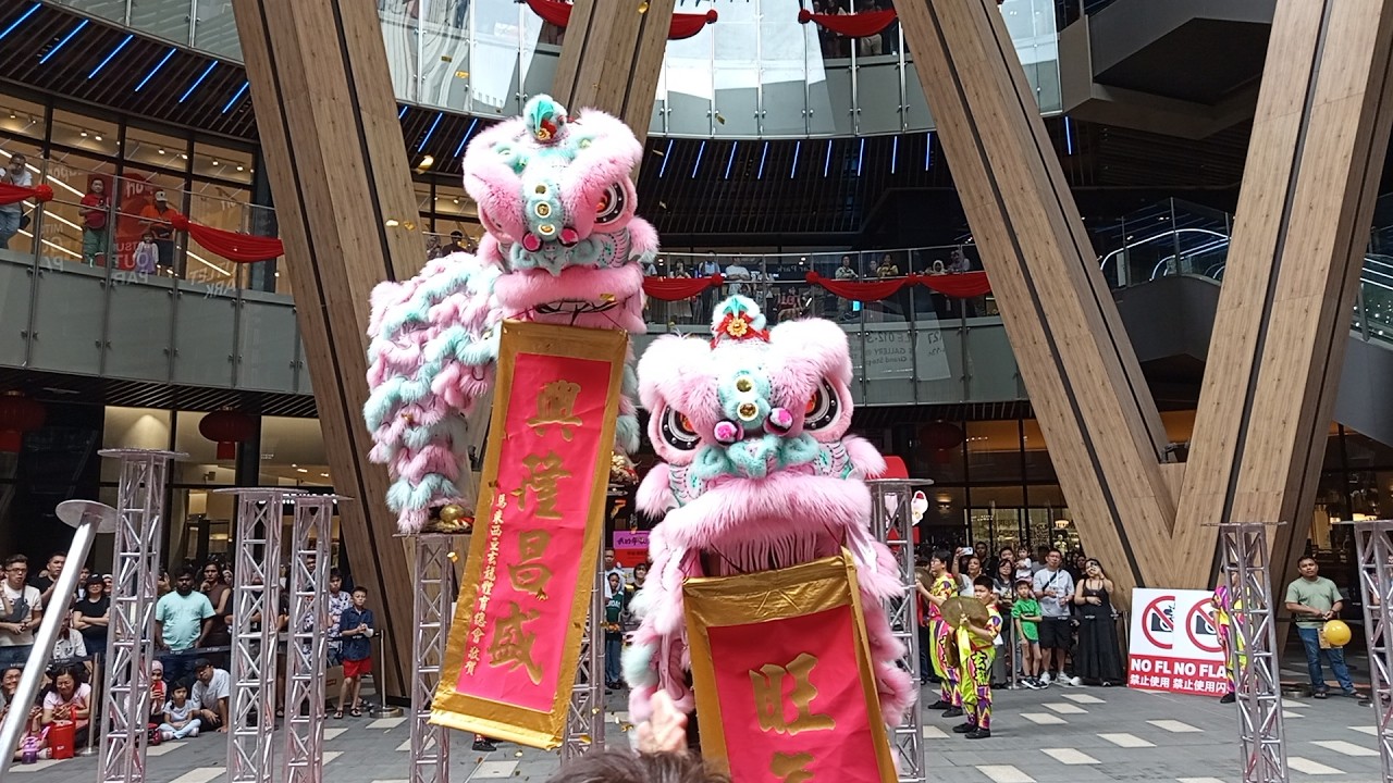 Acrobatic Lion Dance at LaLaport BBCC KL (Chinese New Year 2026 - Kuala Lumpur, Malaysia)