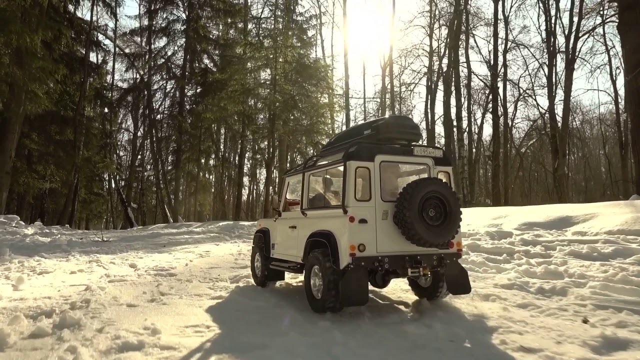 scale 4x4 off-road adventures with Land Rover defender 90 works v8 and defender 110 HCPU