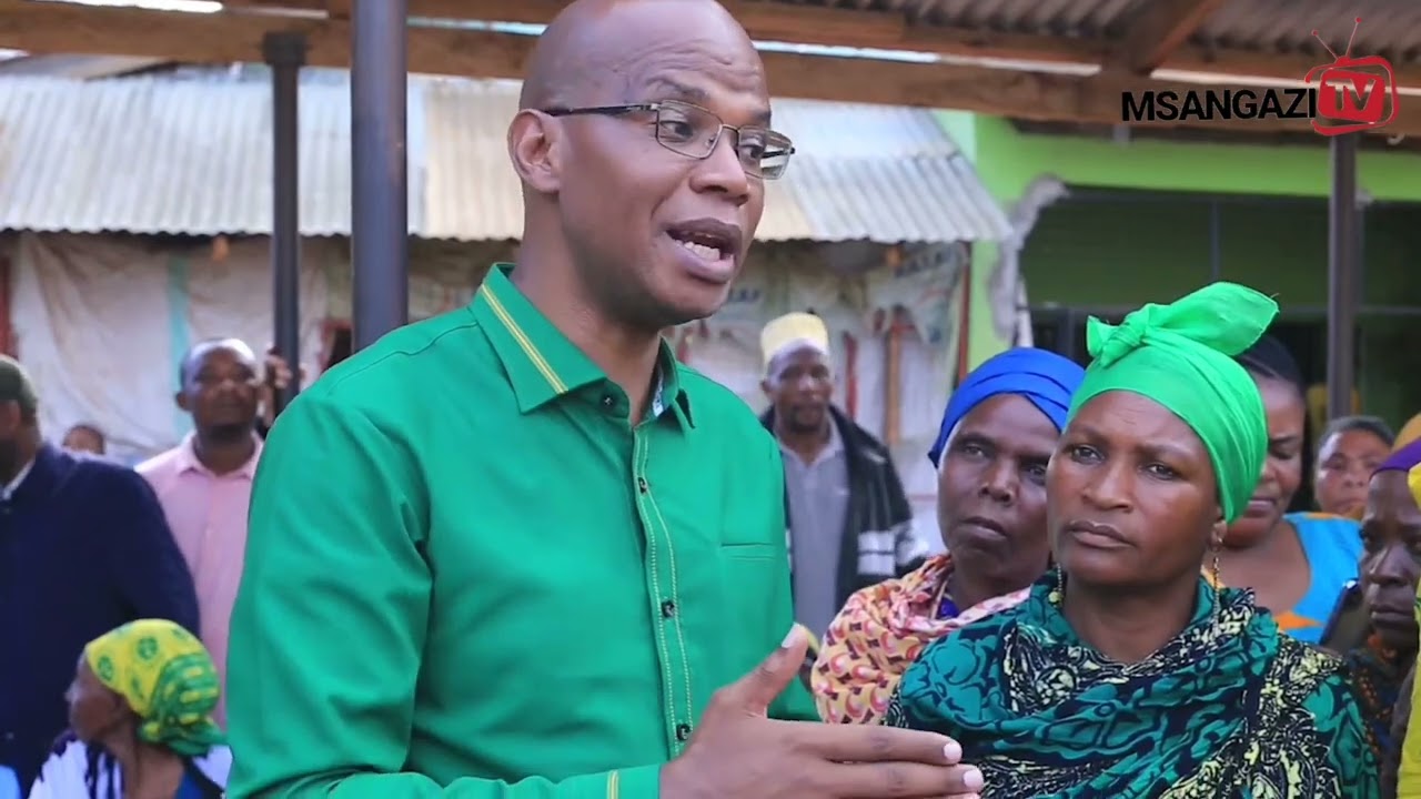 ANGALIA HAPA MAKAMBA ALIVYOANZA KAMPENI KIJIJI KWA KIJIJI BUMBULI UCHAGUZI SERIKALI ZA MITAA