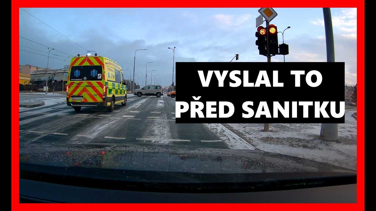 Výbuch po nepovedeném předjíždění, zapadnutí ve sněhu a auto v poli - Mix 312.