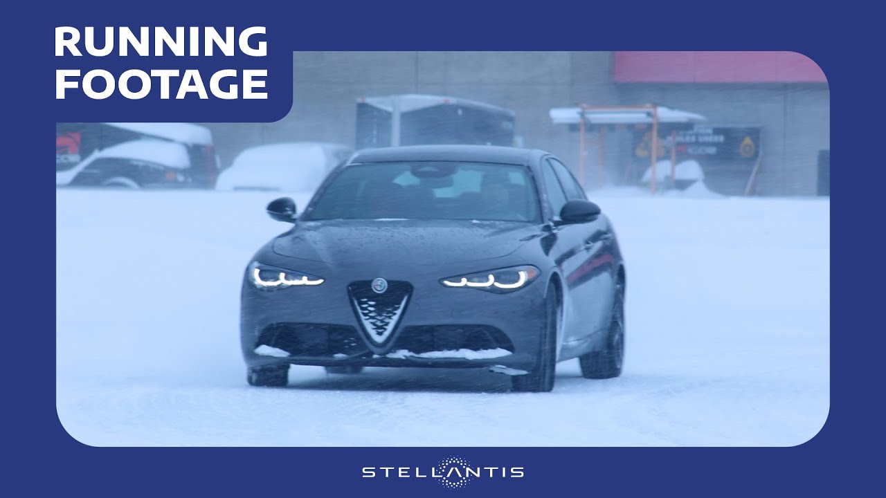 Alfa Romeo Giulia Winter Driving Footage