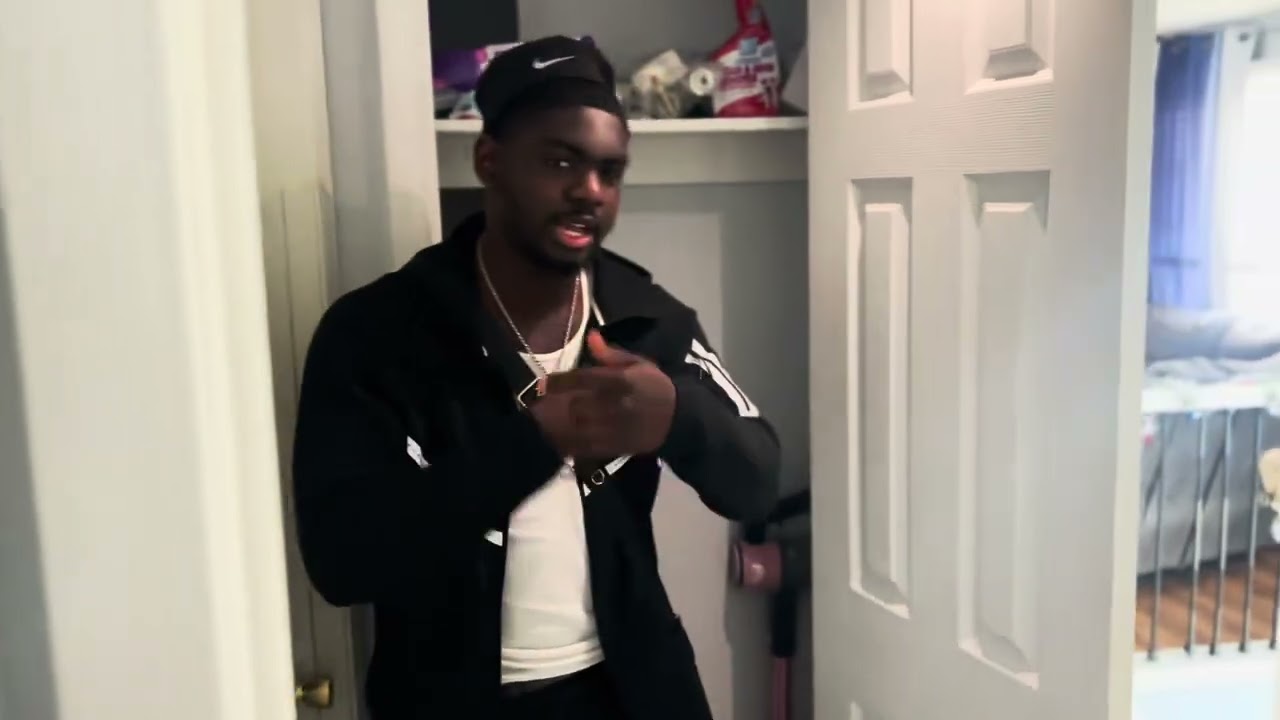 ZAYFISHINN - “CHESS NOT CHECKERS” (OFFICIAL MUSIC VIDEO) #Bernetasbaby 