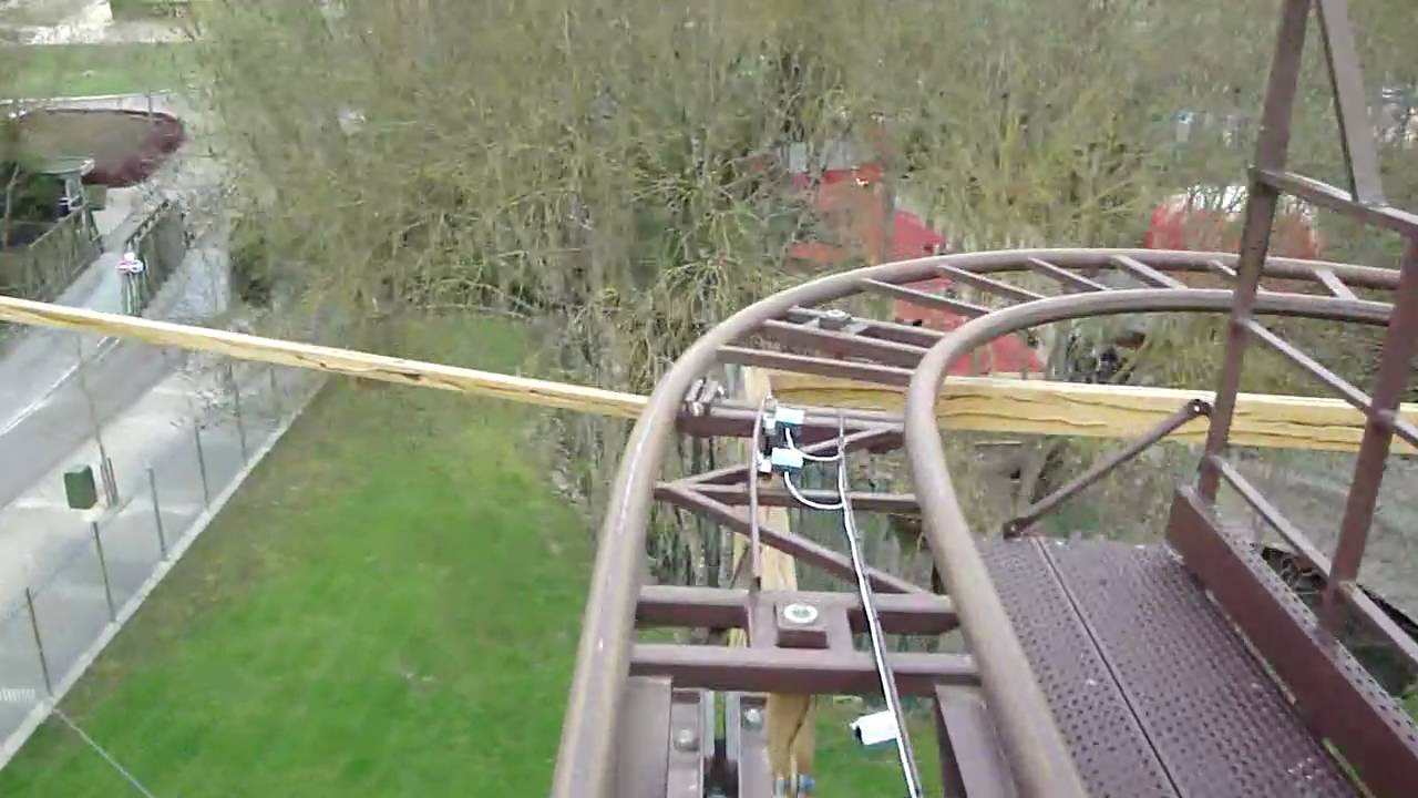Schlitt express @ nigloland (HD)