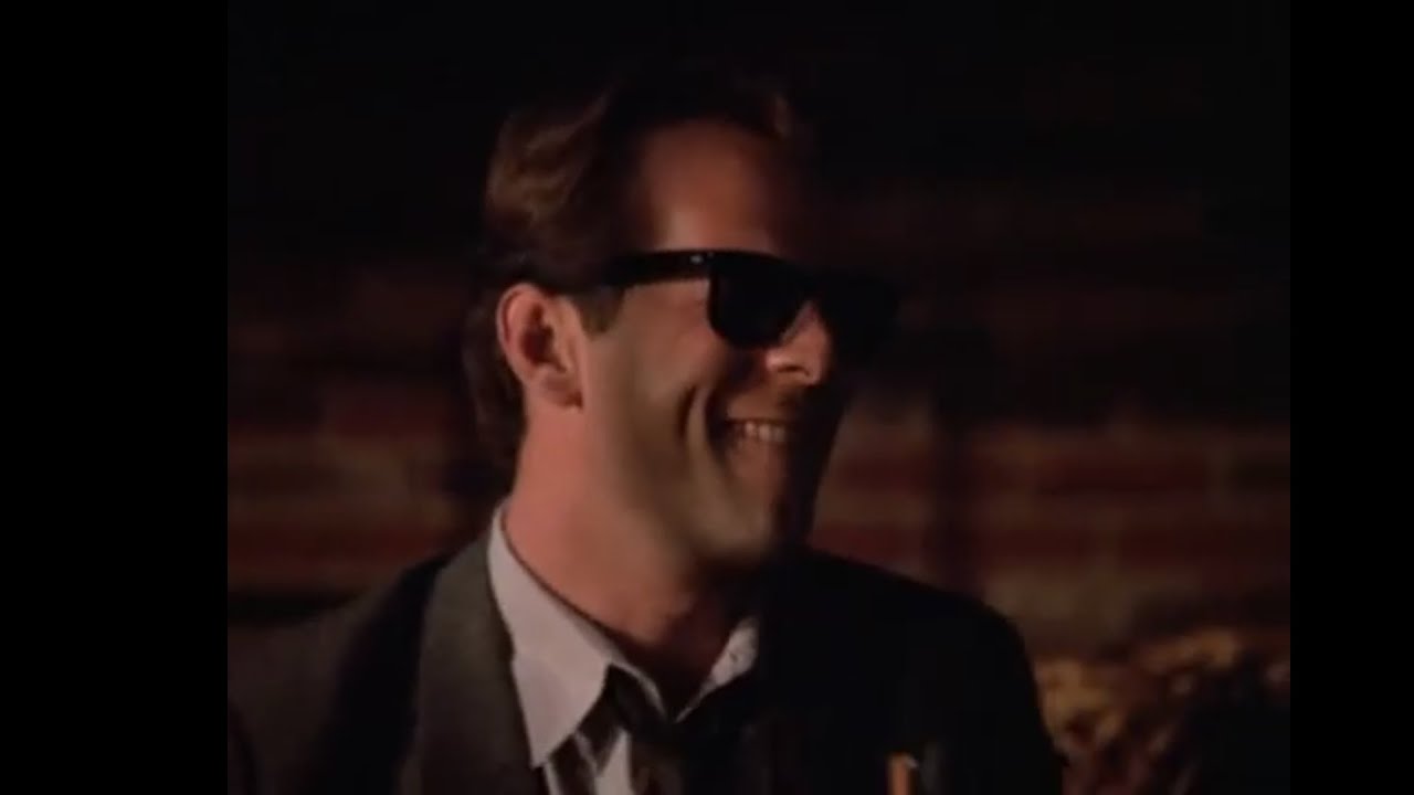 Moonlighting: David Addison (Bruce Willis) Singing in Season 1 Compilation