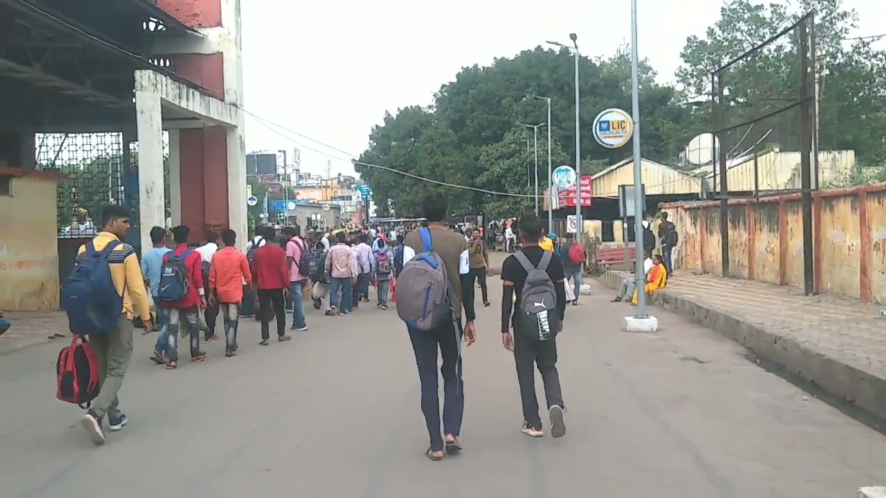 कानपुर सेंट्रल रेलवे स्टेशन से , घंटाघर तक के नजारे Kanpur Central Railway station To Ghantaghar