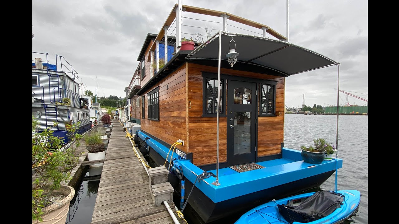 Seattle Tiny Houseboat