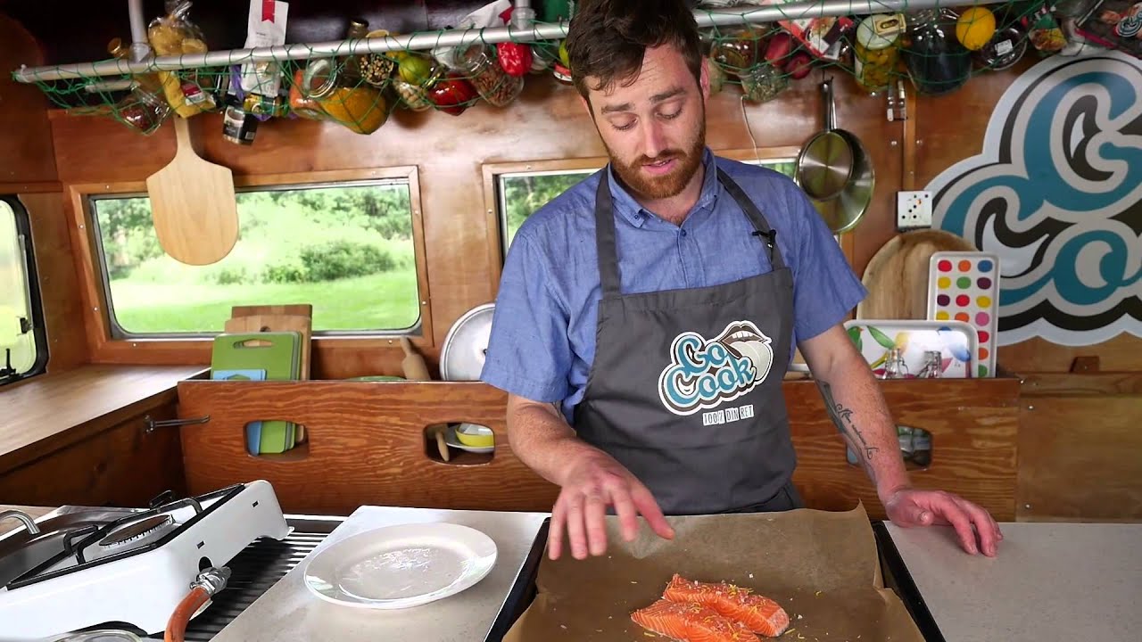 Sådan bager du laks i ovnen  | GoCook by Coop | Gorm