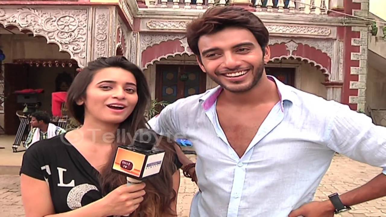 Vikram Singh Chauhan and Shivani Surve receives fan surprise