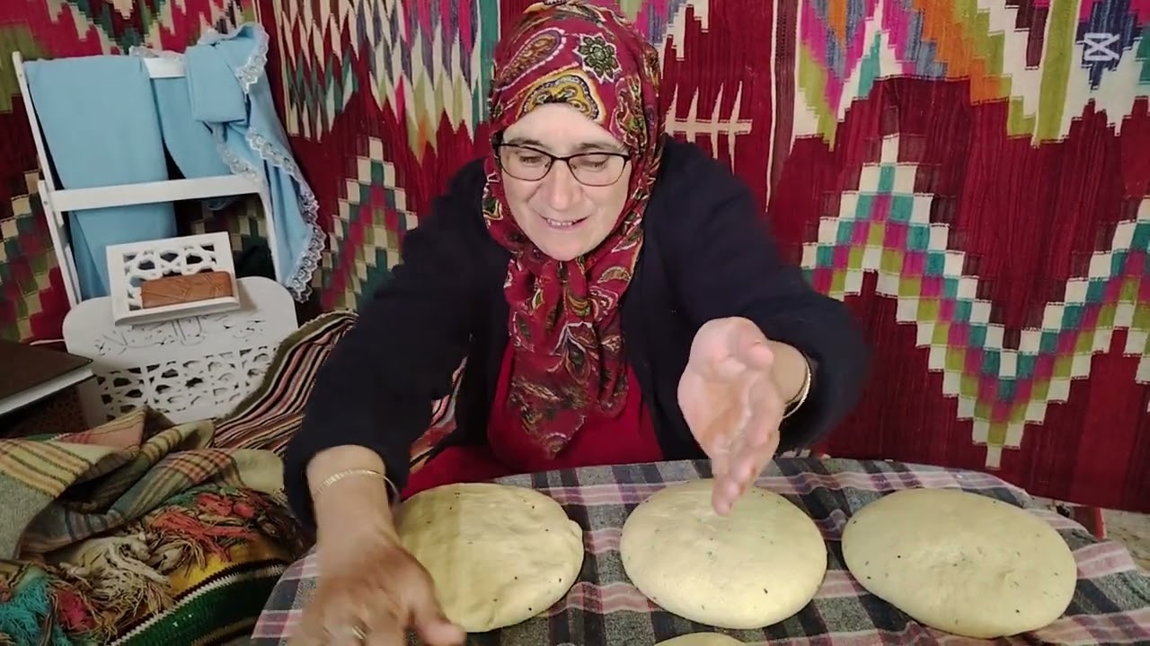 يقول الرسول عليه الصلاة و السلام (رفقا بالقوارير)و انا أقول رفقا بجيوب ازواجكم يا قوارير 👫