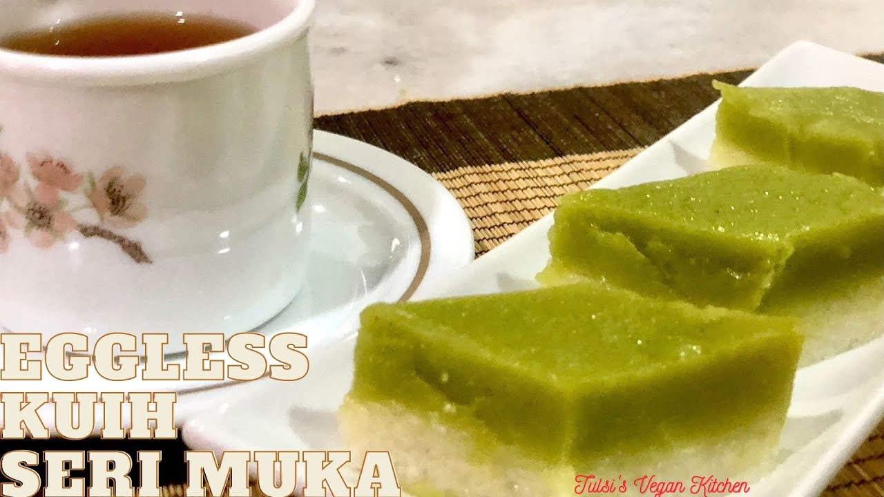 Eggless Kuih Seri Muka - Steamed Layered Glutinous Rice with Pandan Custard Topping