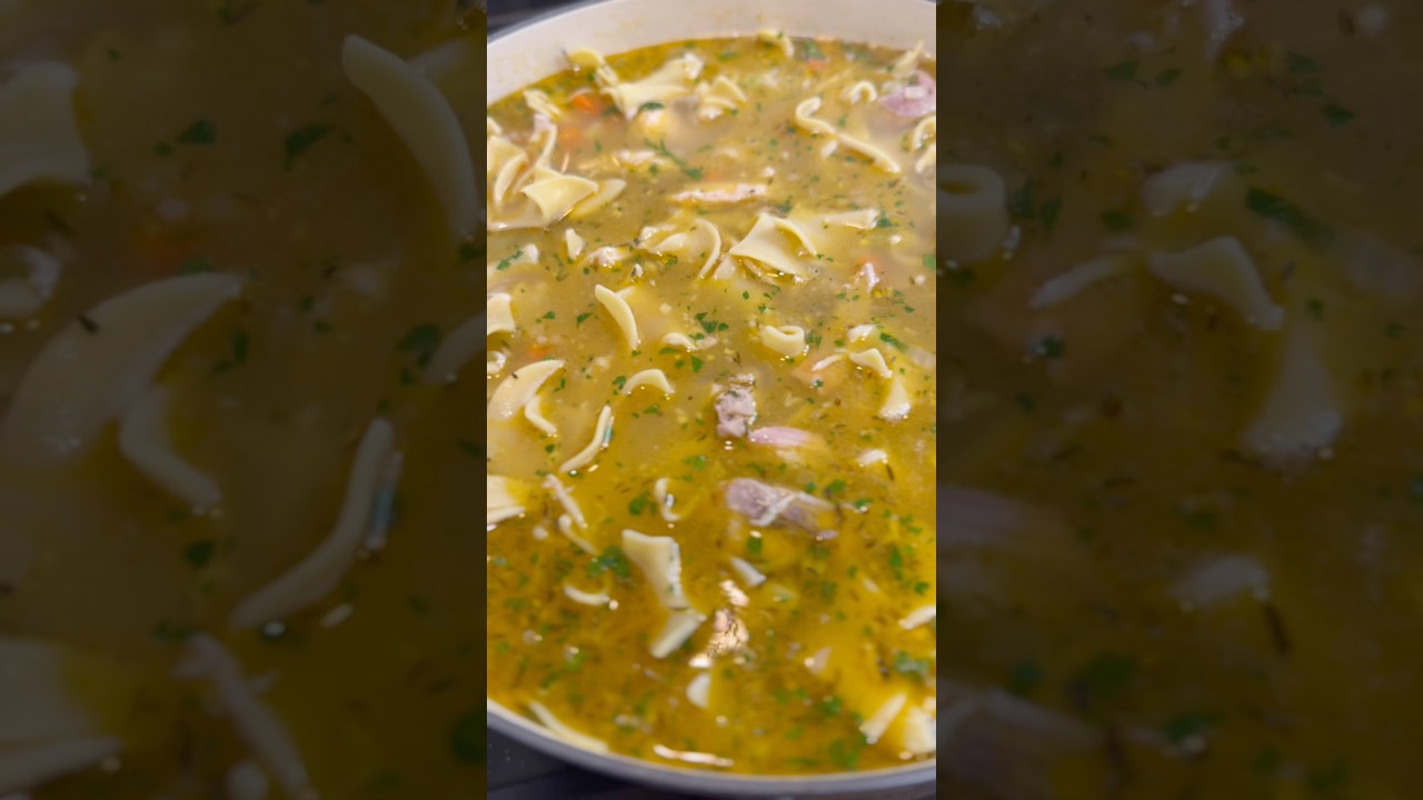 Суп с лапшой из индейки 🦃🍜 #еда #гурман #шорты