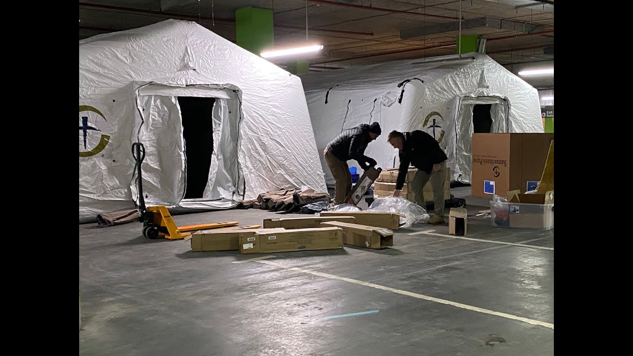 Contructing An Emergency Field Hospital in Ukraine