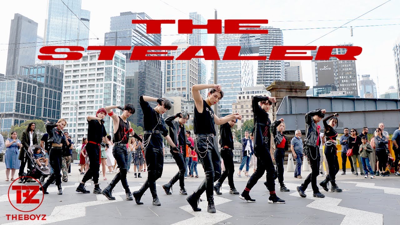 [KPOP IN PUBLIC] THE BOYZ (더보이즈) - 