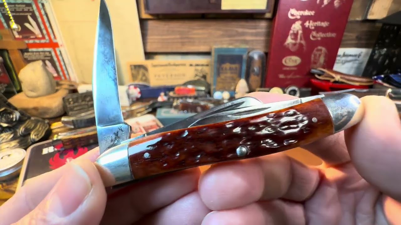 Trappers, Trades, and Thrift store Thursday! #knifelife #storiesandsteel #trading 